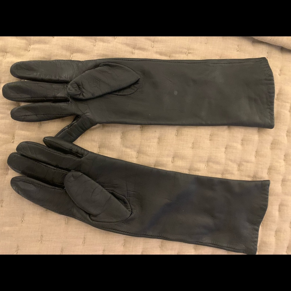 Intercontinental Mid Arm Leather Gloves - image 3